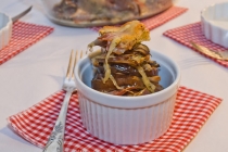Millefeuille cu vinete, mozzarella si prosciutto (Egg plant, mozzarella and prosciutto in layers)