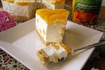 Cheesecake cu piersici SunFood