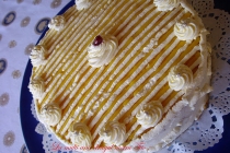 Tort cu crema de portocale