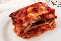 Lasagna vegetariana - cu vinete si dovlecei