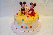 Tort de mot cu Mickey Mouse si Minnie