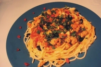 Spaghetti cu piept de pui