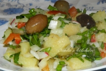 Salata de cartofi cu leurda de post