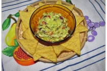 Guacamole my style with tortilla chips